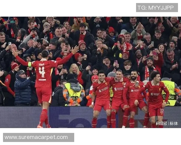 利物浦逆转巴萨友谊赛精彩瞬间全场沸腾赛后点评回顾