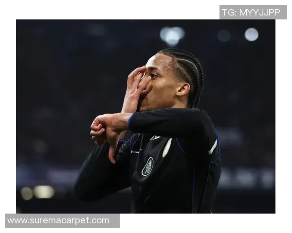 世界杯精彩对决那不勒斯大胜切尔西引发转会热议