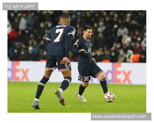 意甲焦点战巴黎圣日耳曼逆转尤文图斯红牌事件引发全场热议与战术分析