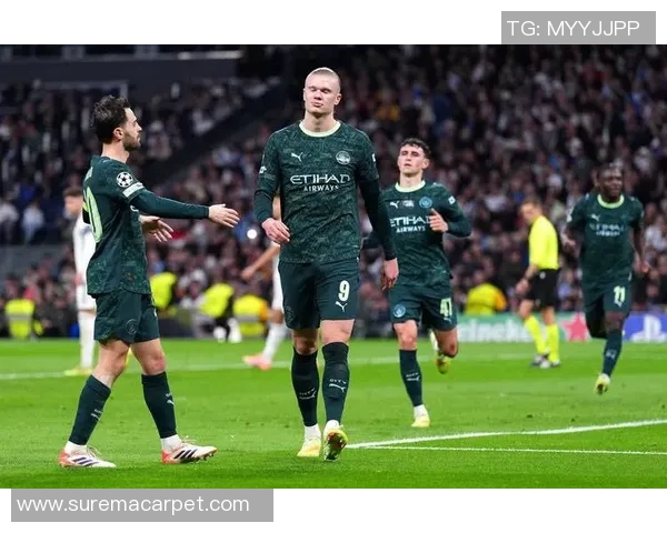 西甲激战皇马逆袭曼城6-2补时绝杀点燃全场激情 西甲激战皇马逆袭曼城6-2补时绝杀点燃全场激情