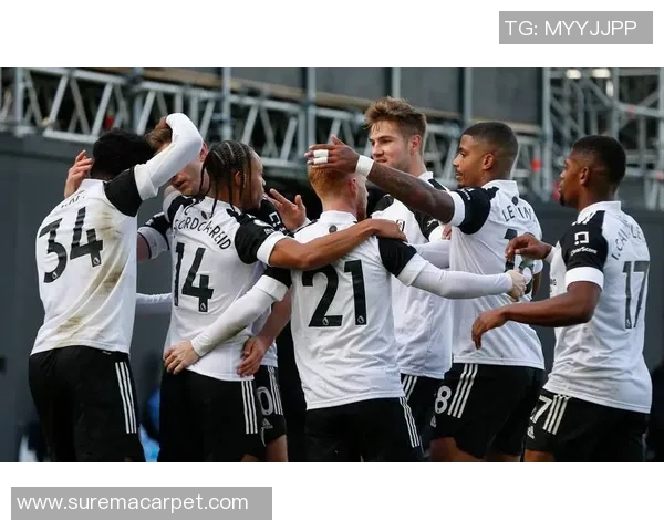 足总杯精彩对决曼城逆转波尔图全场沸腾瞬间回顾与分析 足总杯精彩对决曼城逆转波尔图全场沸腾瞬间回顾与分析